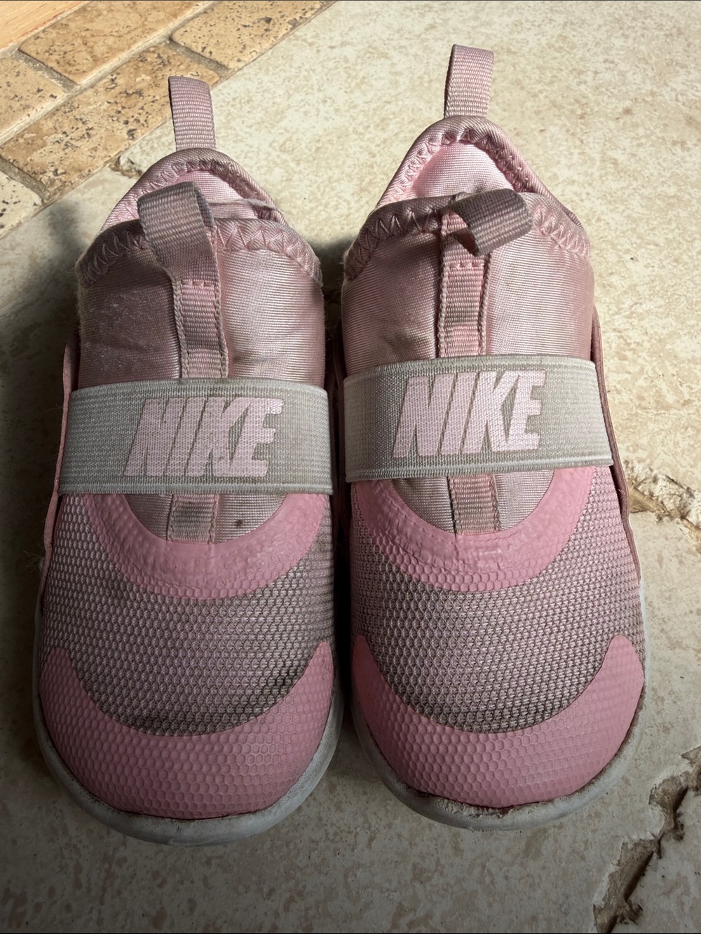 Nike Kids Slip-On Sneakers in Light Pink and Gray - 9C